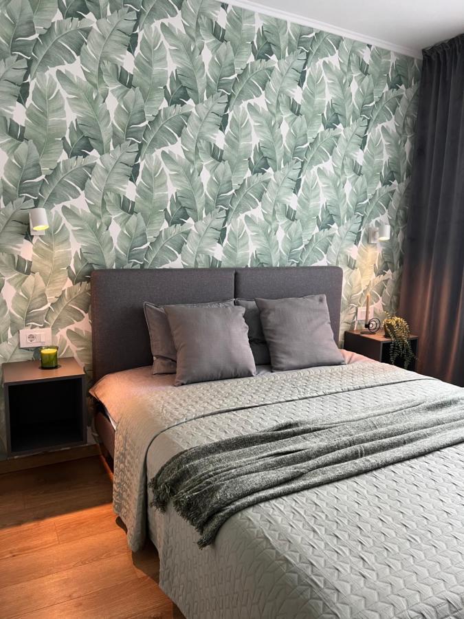 Riverside Jungle Green Apartment Oradea Dış mekan fotoğraf
